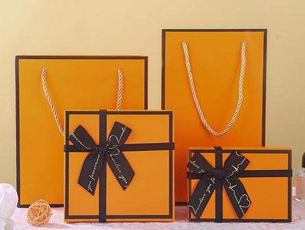 Ribbon Lid Clothing Luxury Gift Box